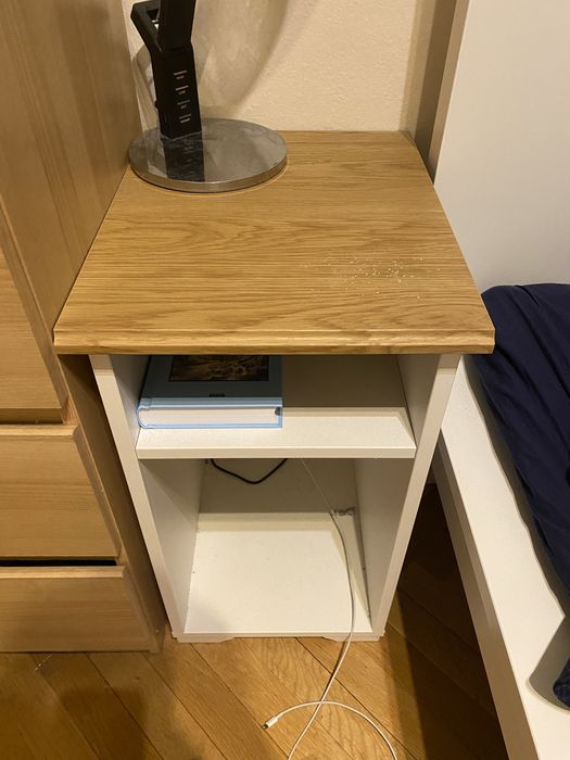 Szafka nocna ikea Skruvby Ikea wąska