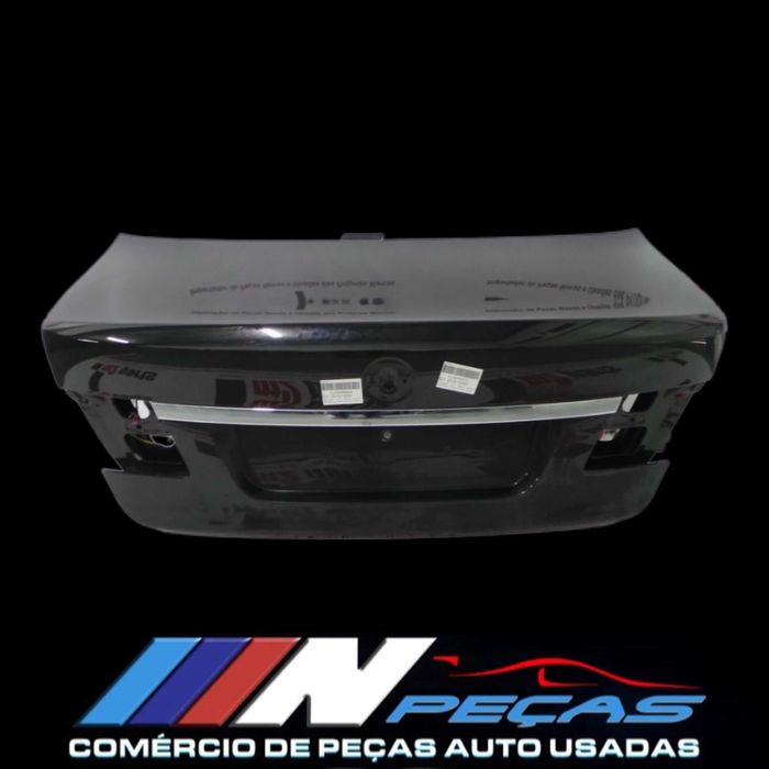 tampa da mala BMW F01