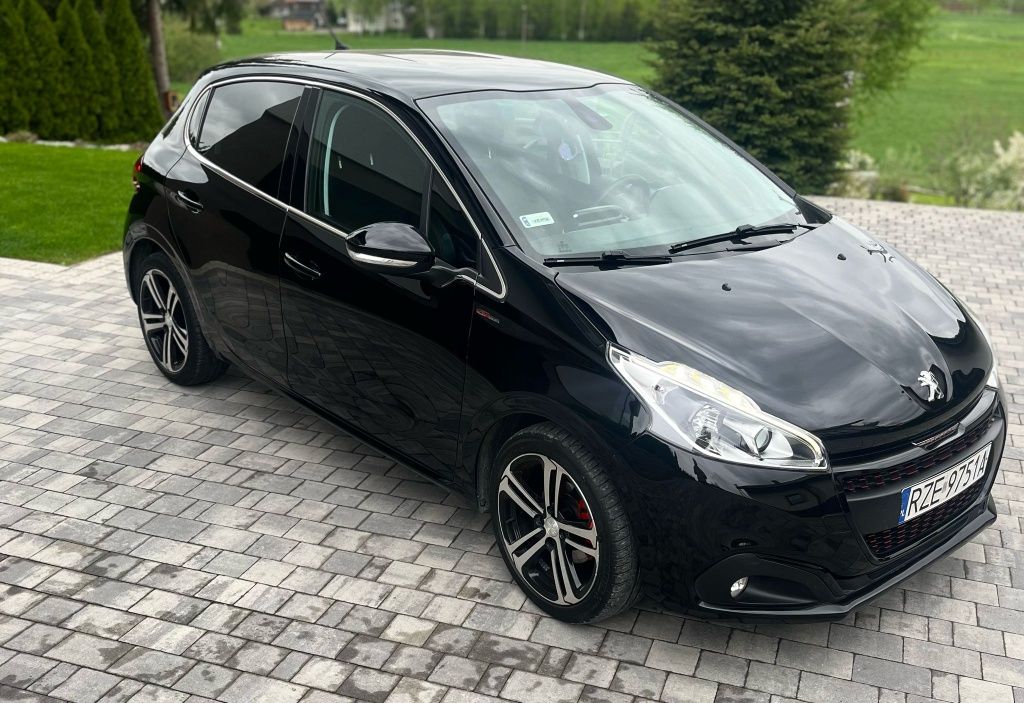 Peugeot 208 GT LINE