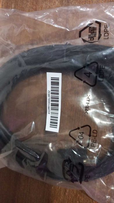 Кабель для монітору VGA, HDMI.