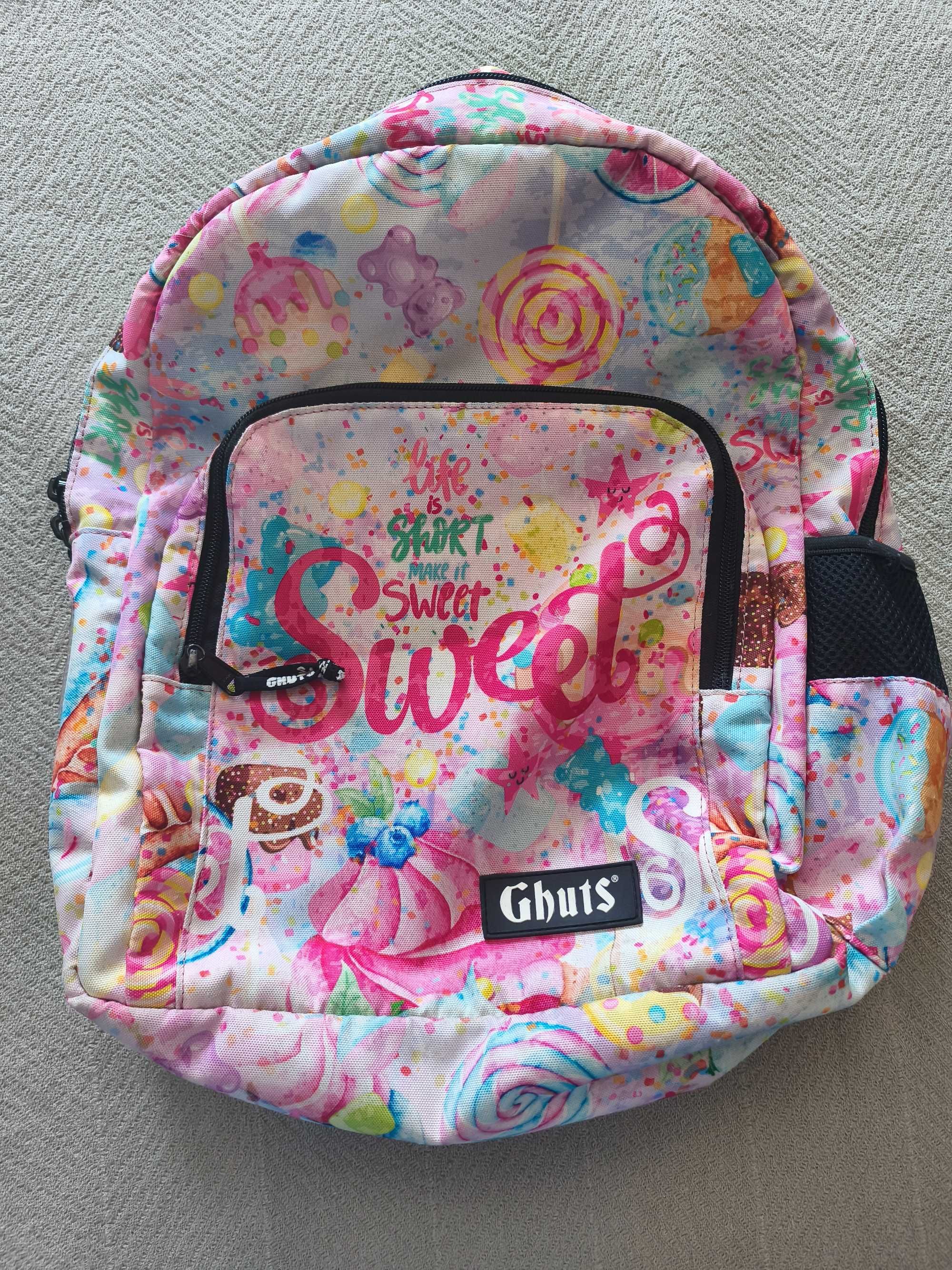 Conjunto mochila, lancheira e saco de desporto