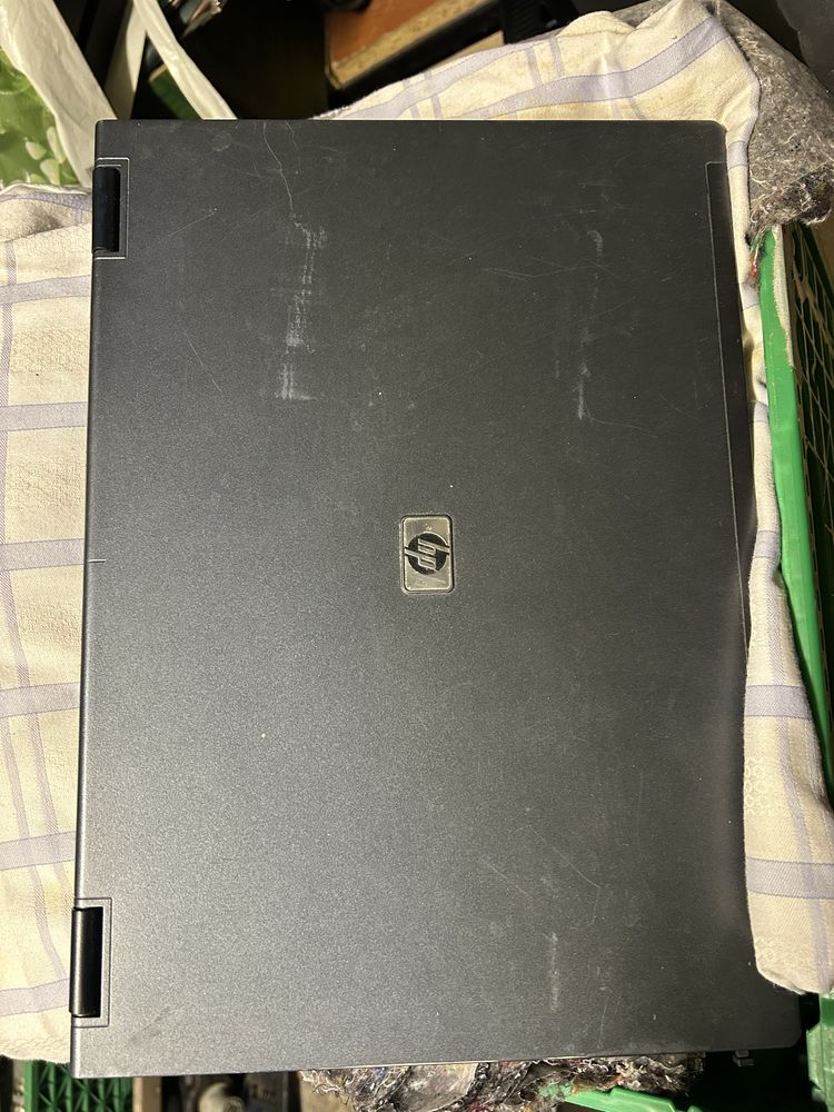 HP Compea NC 8430 laptop