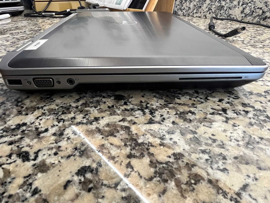 Portatil DELL Latitude E6420 | i5 | 4GB RAM | Win 10 | Bateria Nova