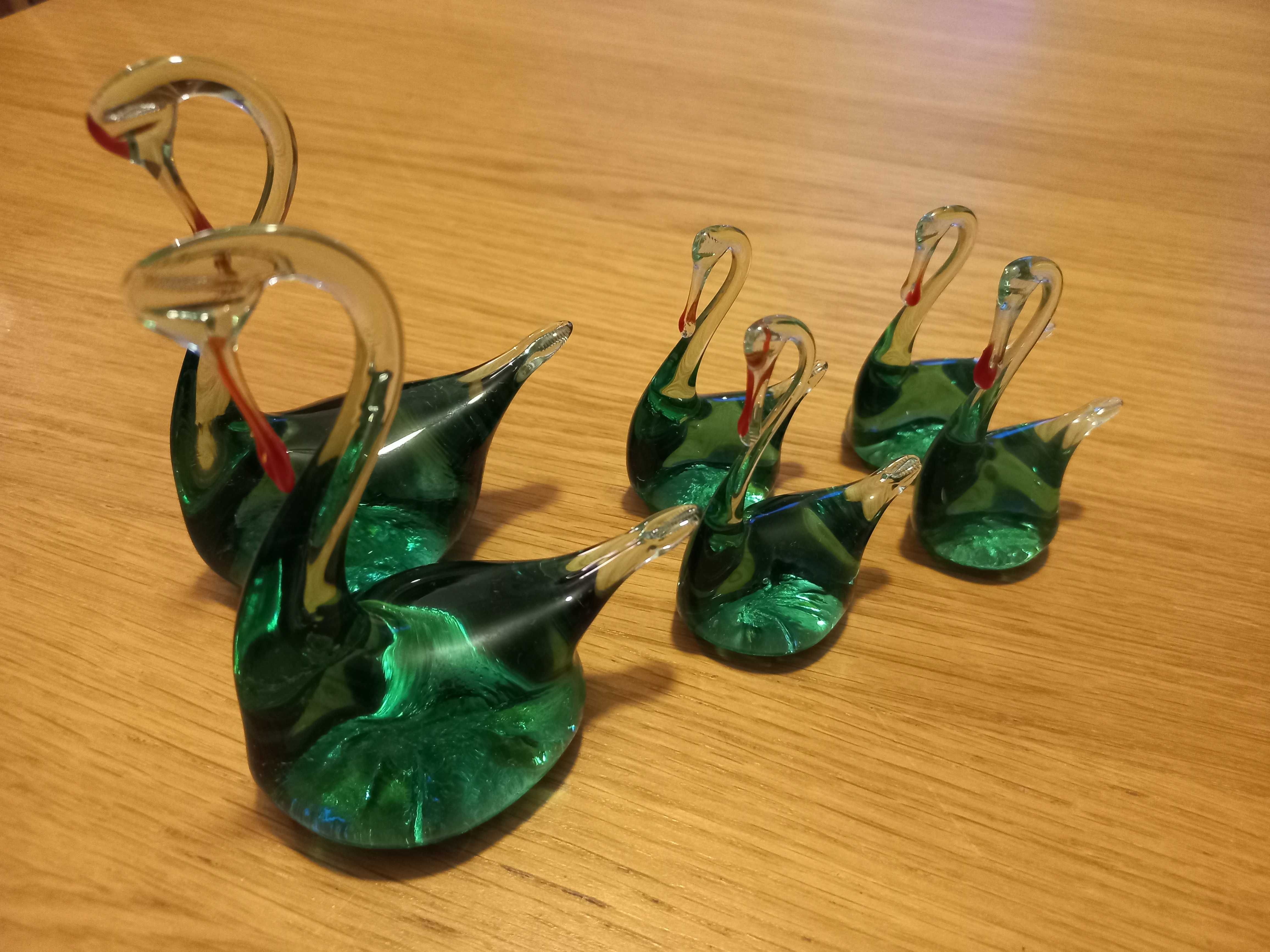 Komplet 6 zielonych szklanych łabędzi