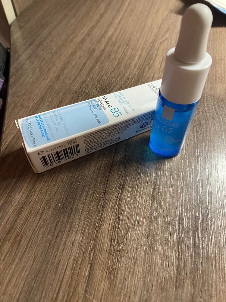 Дерматологічна сироватка від La Roche-Posay Hyalu B5 Serum