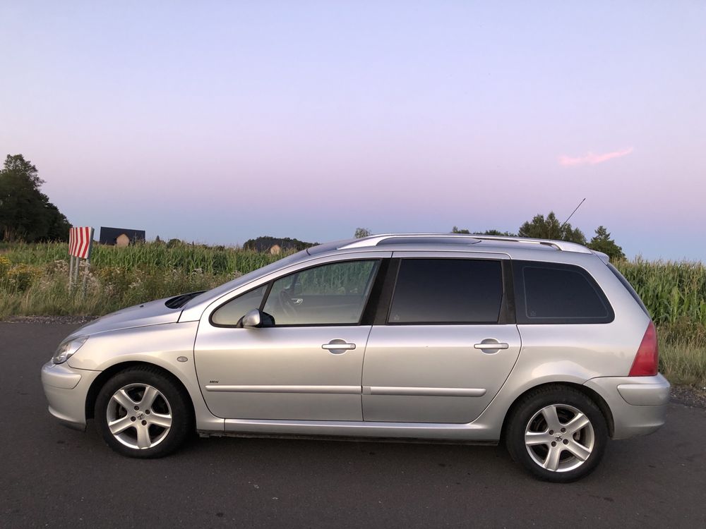 Peugeot 307 * 1.6hdi 90 koni * bogate wyposażenie z Niemiec