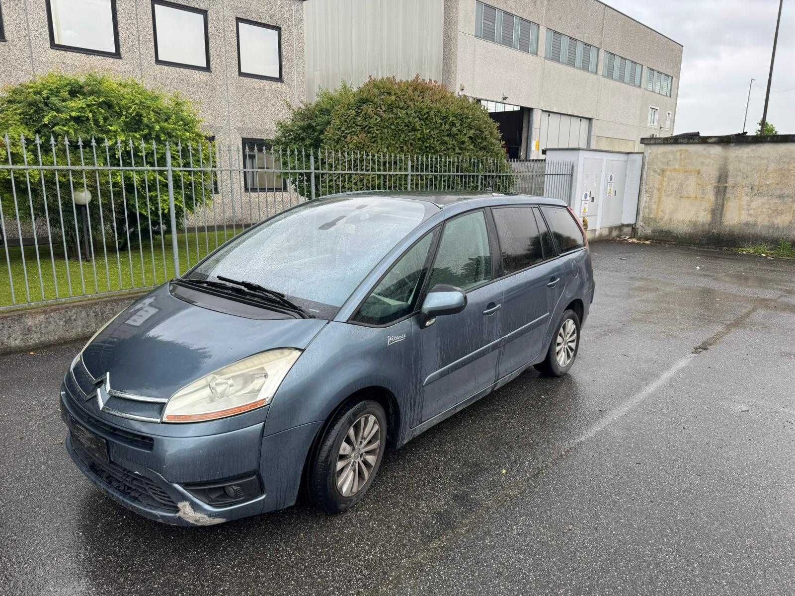 Citroen c4  grans picasso diesel   Posiadam  inne  auta  z  włoch