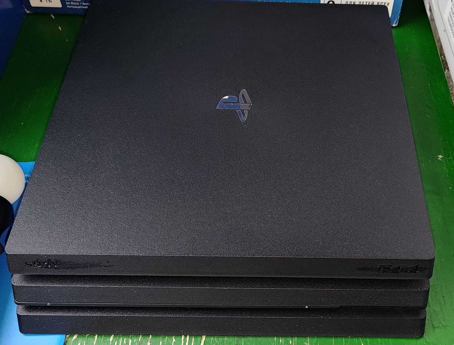 Приставка Sony PlayStation 4PRO вторая ревизия.