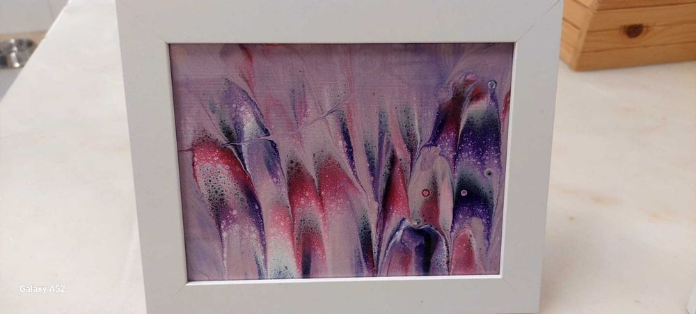 Conjunto de Quadros Abstratos – Arte Fluida em Moldura Branca