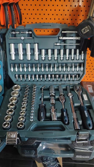 Набір інструментів Gut Meister 94шт набор инструментов ключей Германия