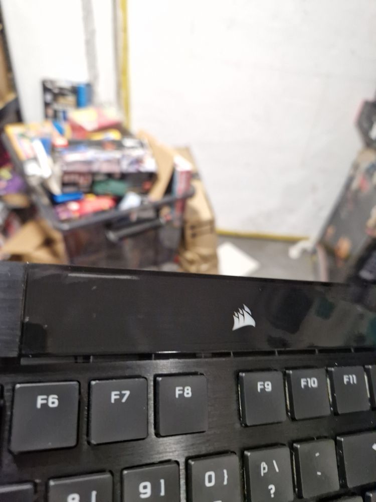 CORSAIR K100 AIR klawiatura qwertz gaming