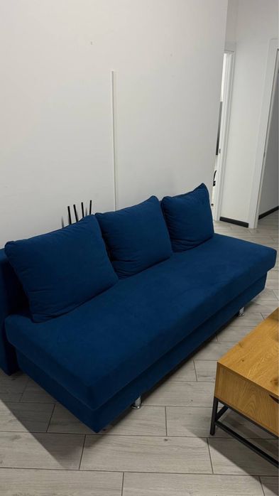 Офісні меблі б/у