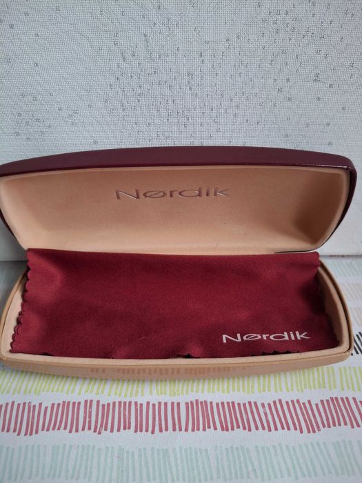 Nordik etui na okulary