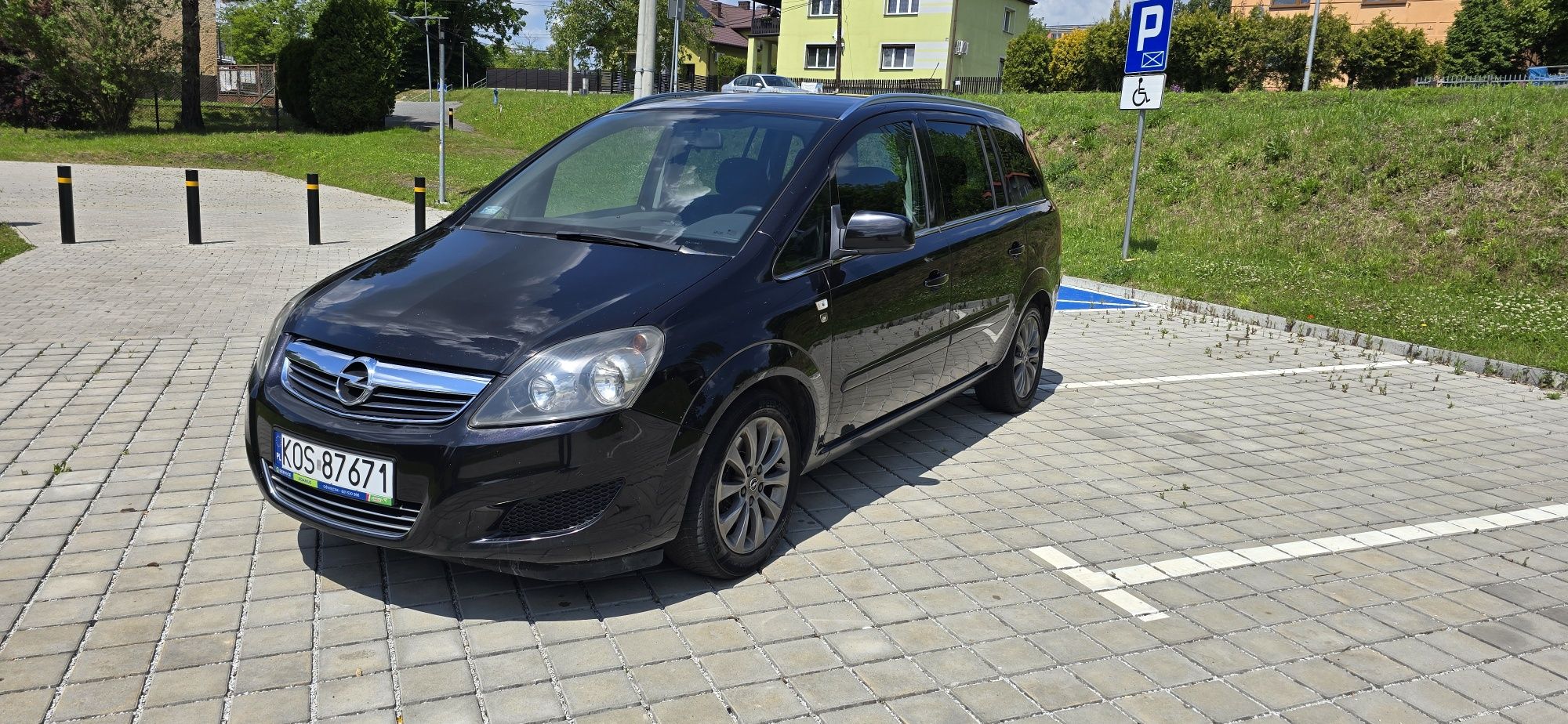 Opel Zafira B Lift 1.7 CDTI EcoFLEX 110ps 2010 rok 6 biegow 7 Osobowy