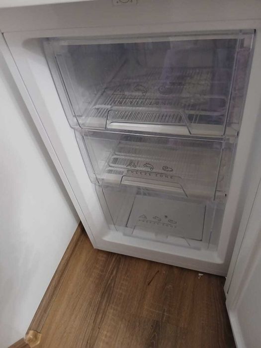 Морозілка Grunhelm