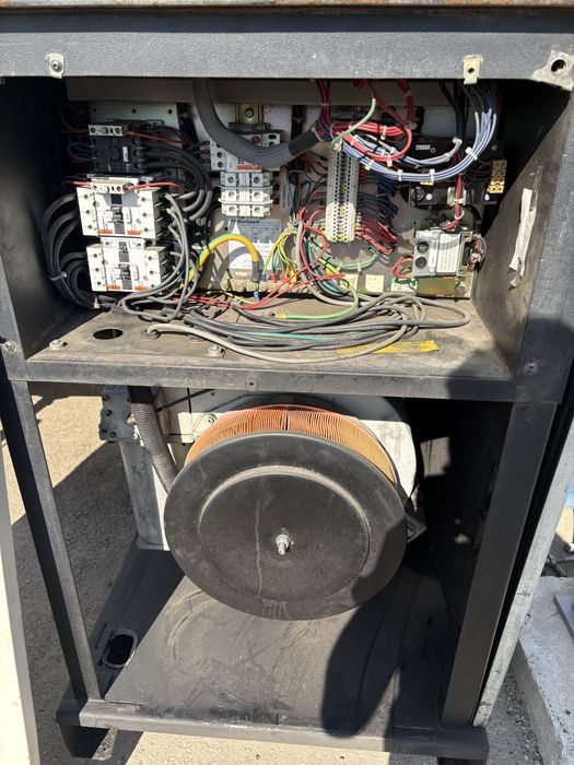 Kompresor do piaskowania 5m3/min 30kW hydrovane
