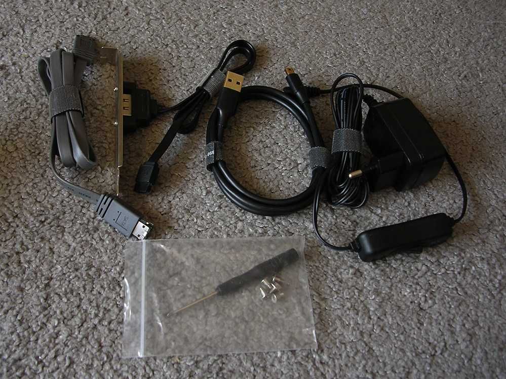 Obudowa dysku 2,5 SSD HDD Cooler Master Craft eSata USB + etui Komplet