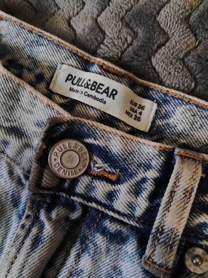 Джинси жіночі Pull&Bear