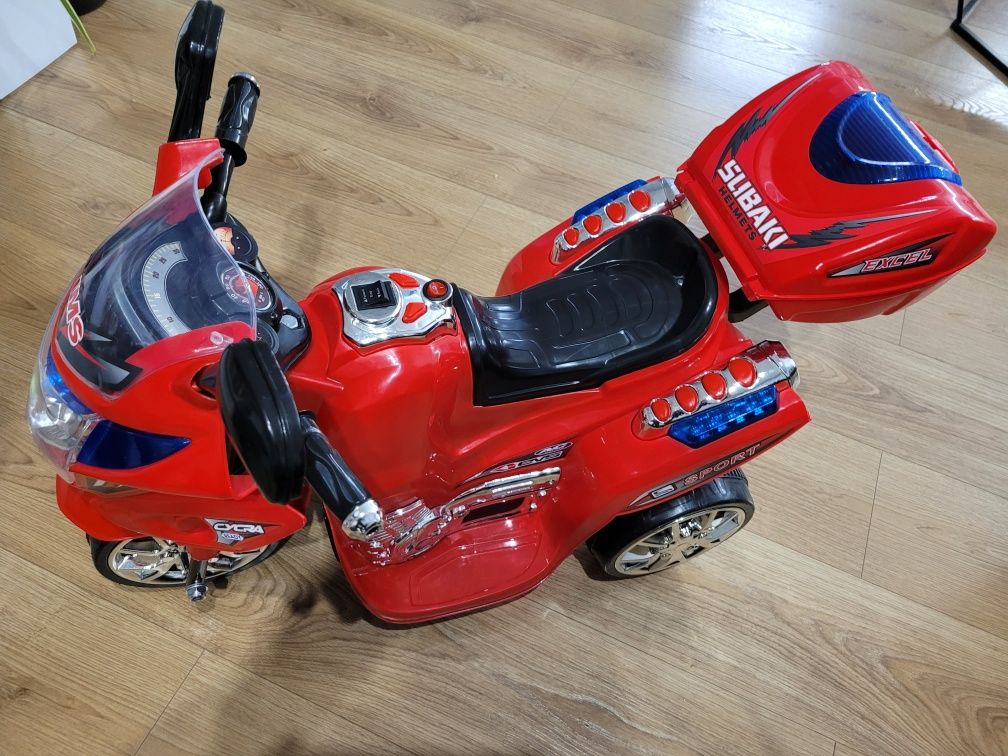 Elektryczny motocykl trzykołowy dla dzieci motor do 25kg