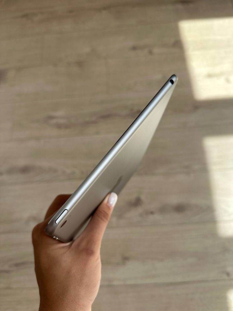 Ipad 5 2017 32GB Space Grey WiFi MDM