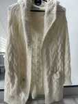 Gruby sweter z kapturem Madame sue