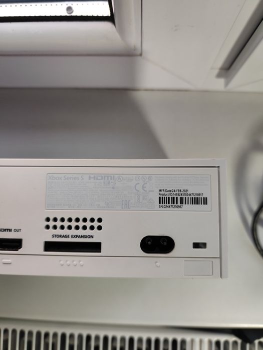 Xbox Series S + Dysk SSD 1TB ADATA – bardzo dobry stan