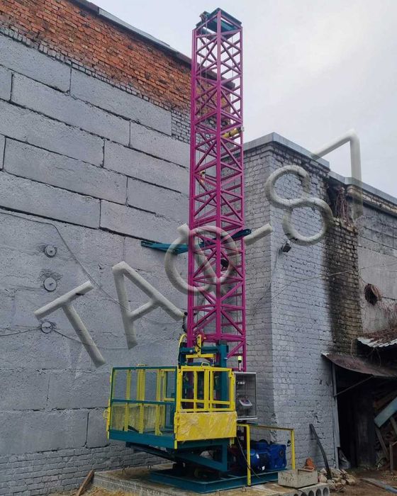 Щогловий будівельний підйомник ТАФ-ЛІФТ
