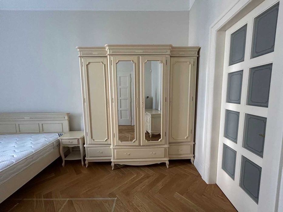 вул. Стецька-Саксаганського. Центр Львова. Світло НЕ вимикають. Оренда