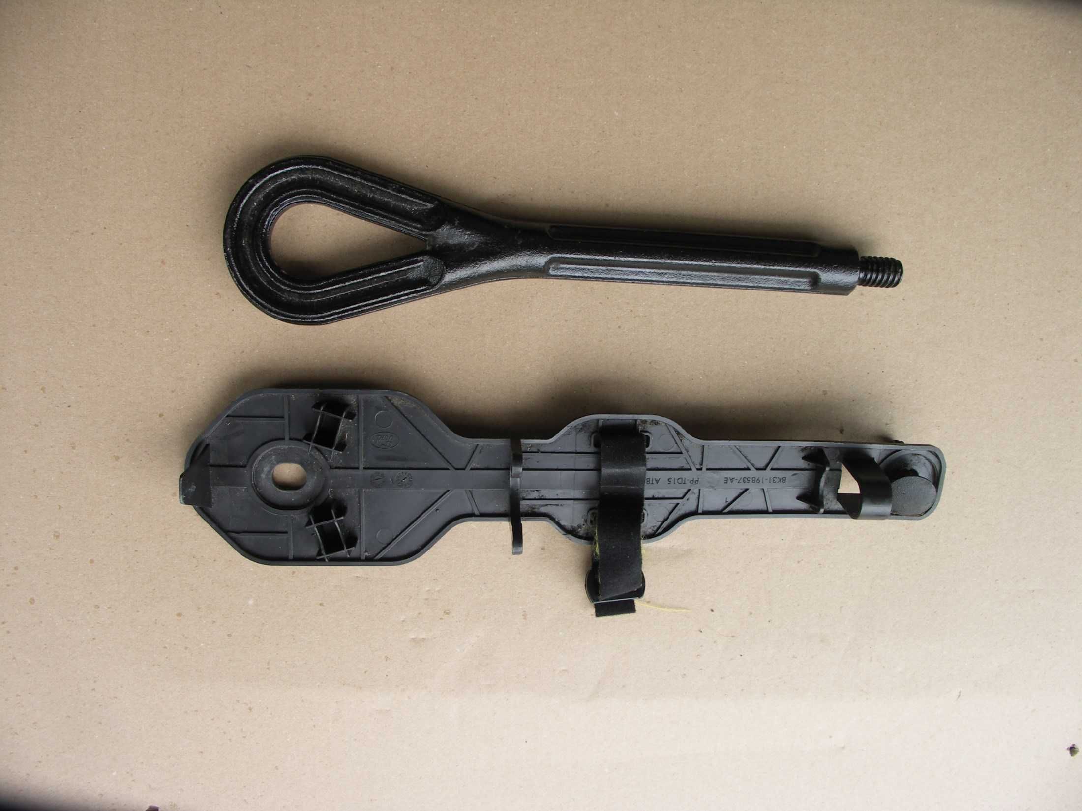 Ucho Holownicze Hak Ford Transit Mk8 VIII Lift