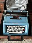 Máquina escrever Olivetti