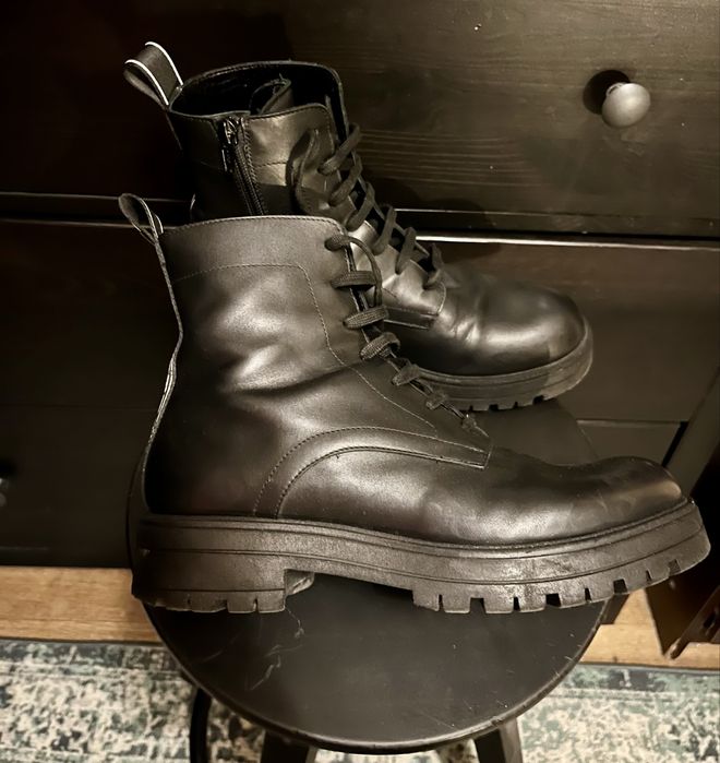 Ботинки Dsquared2 Италия оригинал р.39(26 см)