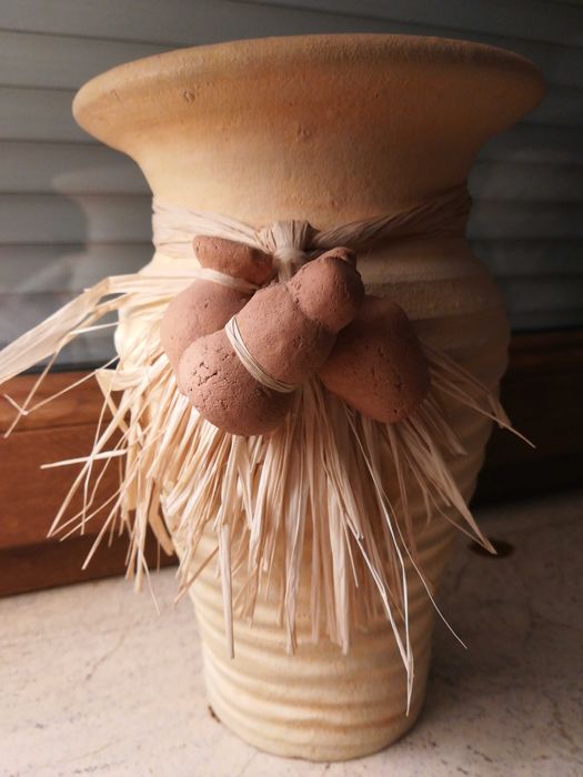 Dzban gliniany ręczna praca