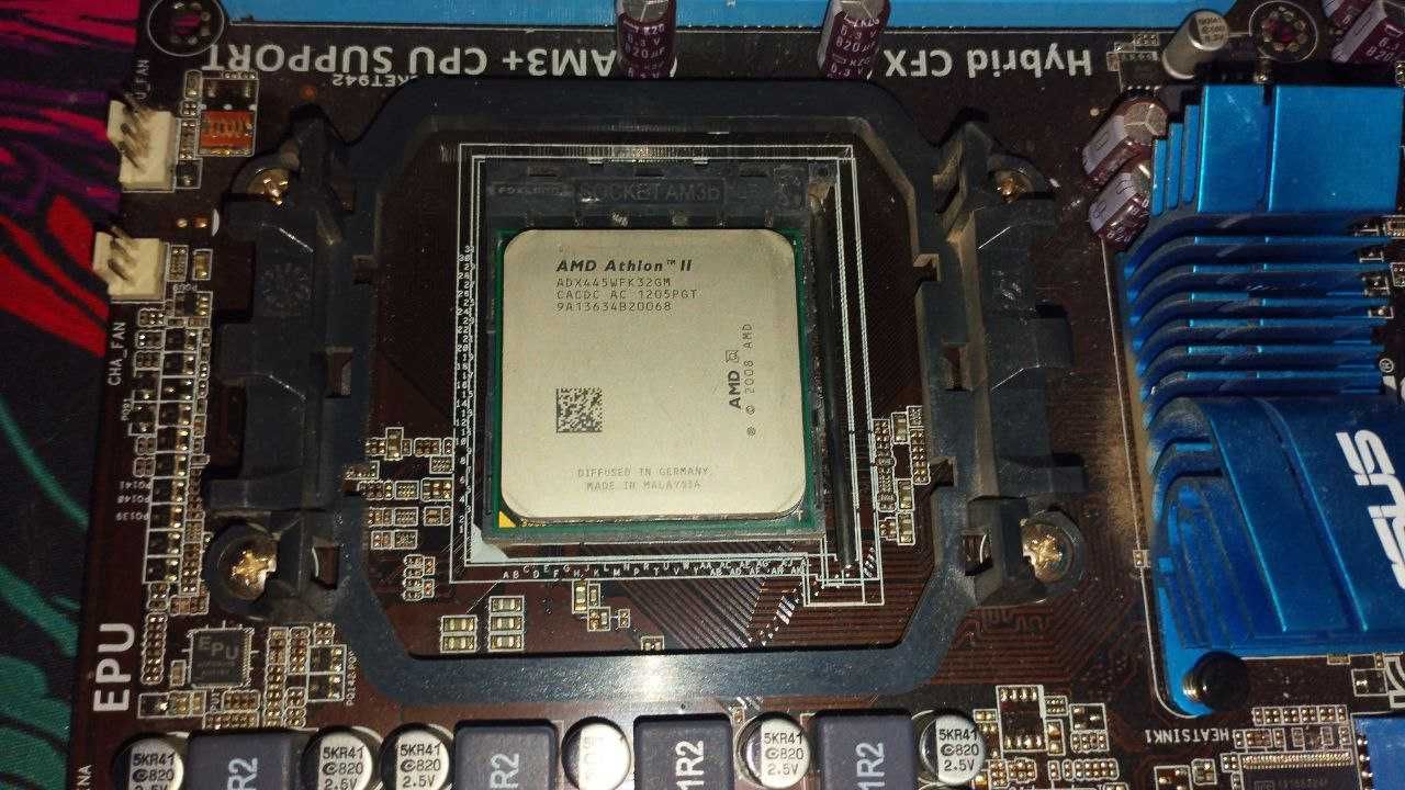 Материнська плата ASUS M5A7BL M LEV + процесор AMD Athlon II...