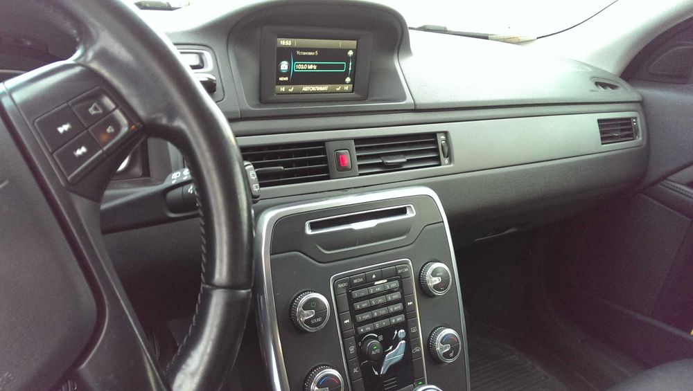 Volvo V70, 2014 рік