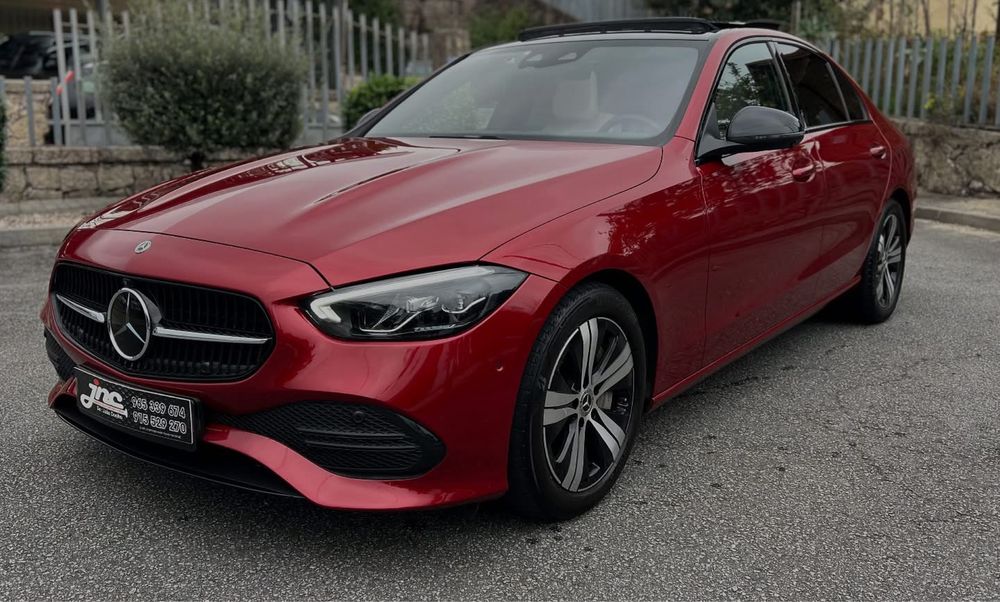 Mercedes-Benz C 300d Pack Night 2023 – Oportunidade Única!