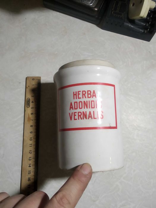 Herba adonidis vernalis банка порожня