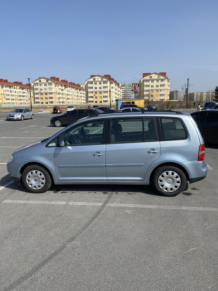 Touran 1.6 fsi 2006 року,механіка