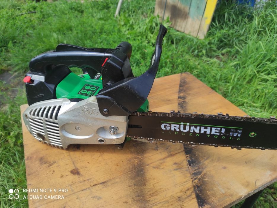 Одноручка сучкоріз пила бензинова бензопила