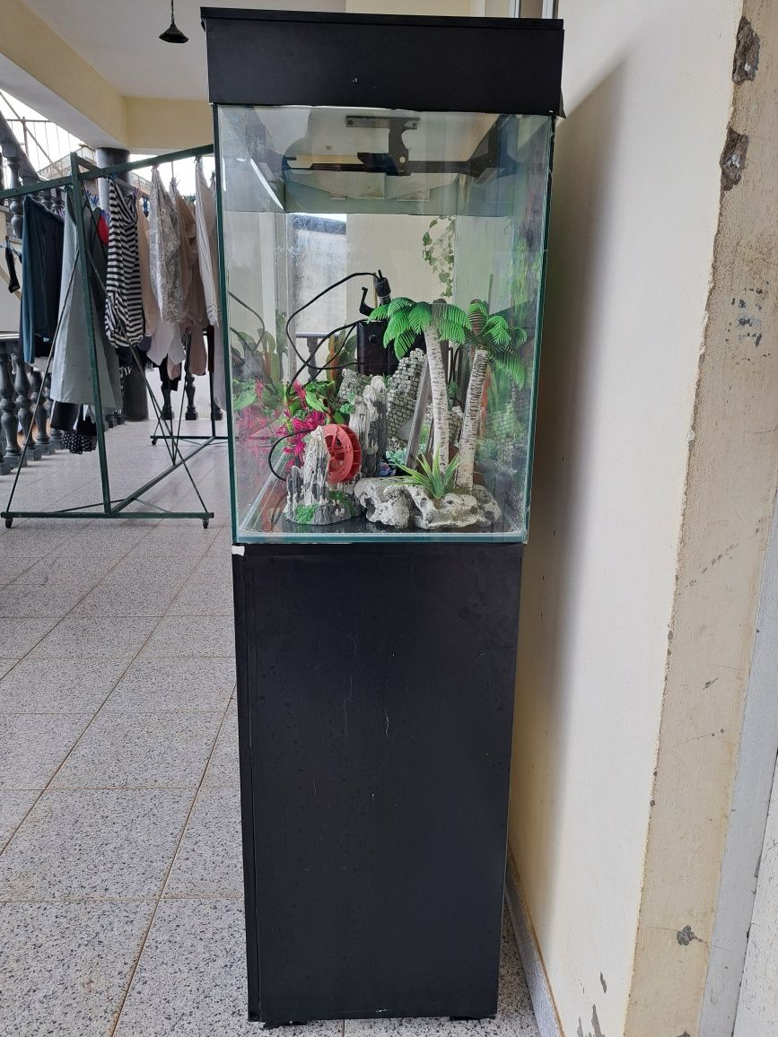 Aquario 120litros ciano