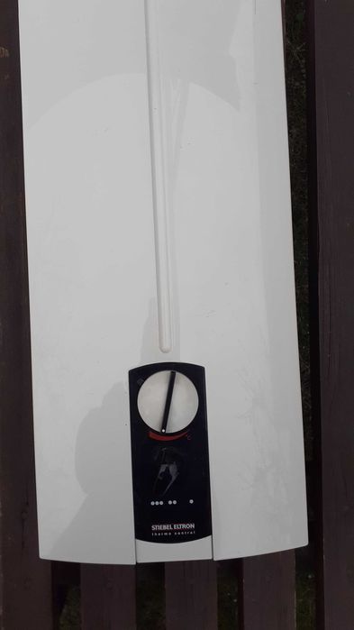 Elektryczny trójfazowy przepływowy podgrzewacz wody