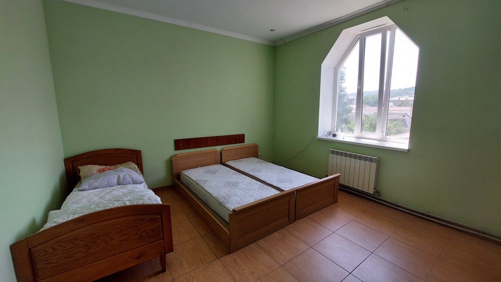 Оренда частини будинку. Вул.Покровська.