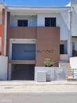 Moradia em Banda