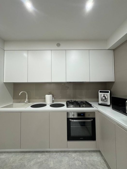 Продам шикарну 2к квартиру в р-ні Боздош. Газове опалення. Ліфт