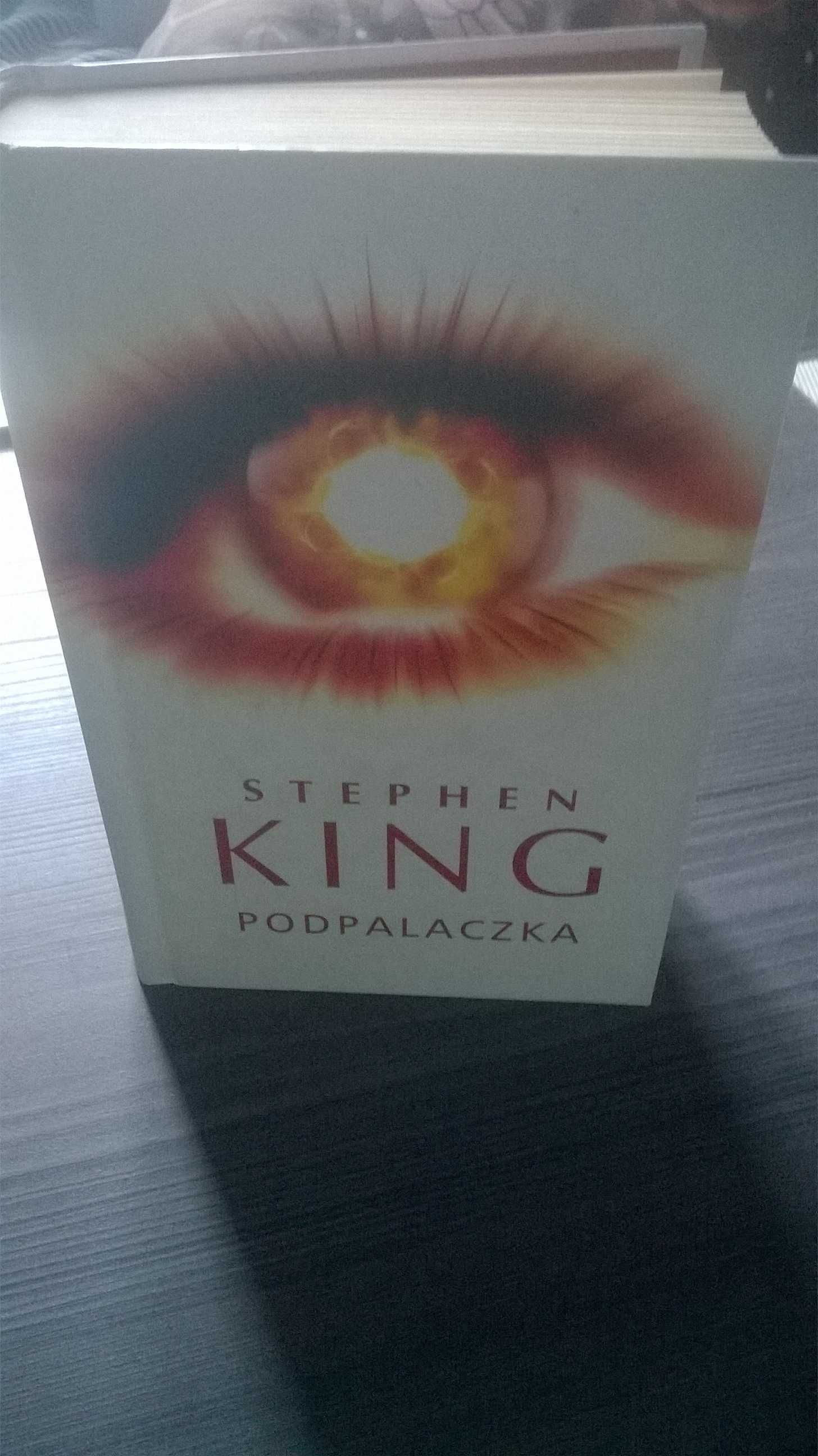Stephen King - Podpalaczka (W twardej oprawie)