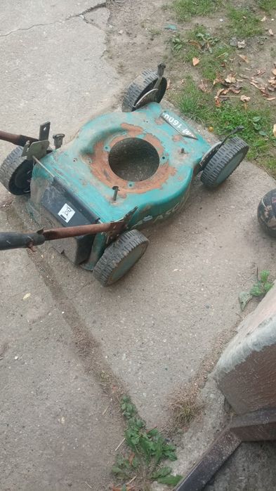 Kosiarka bez silnika  skorupa laweta