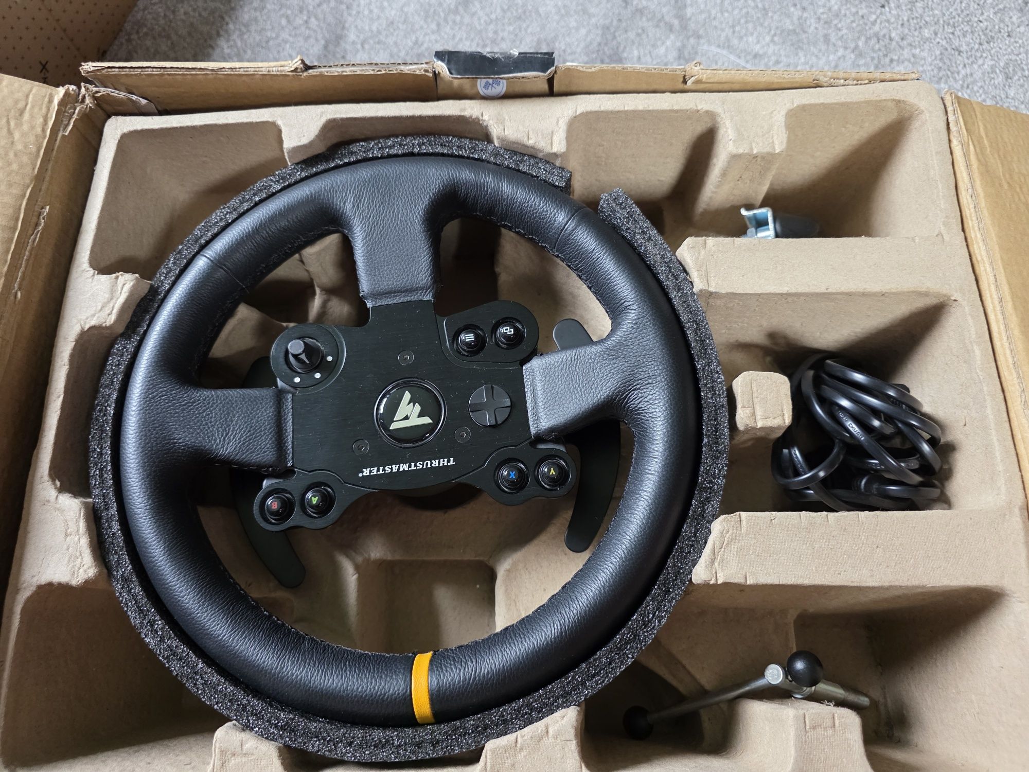 Thrustmaster TX leather