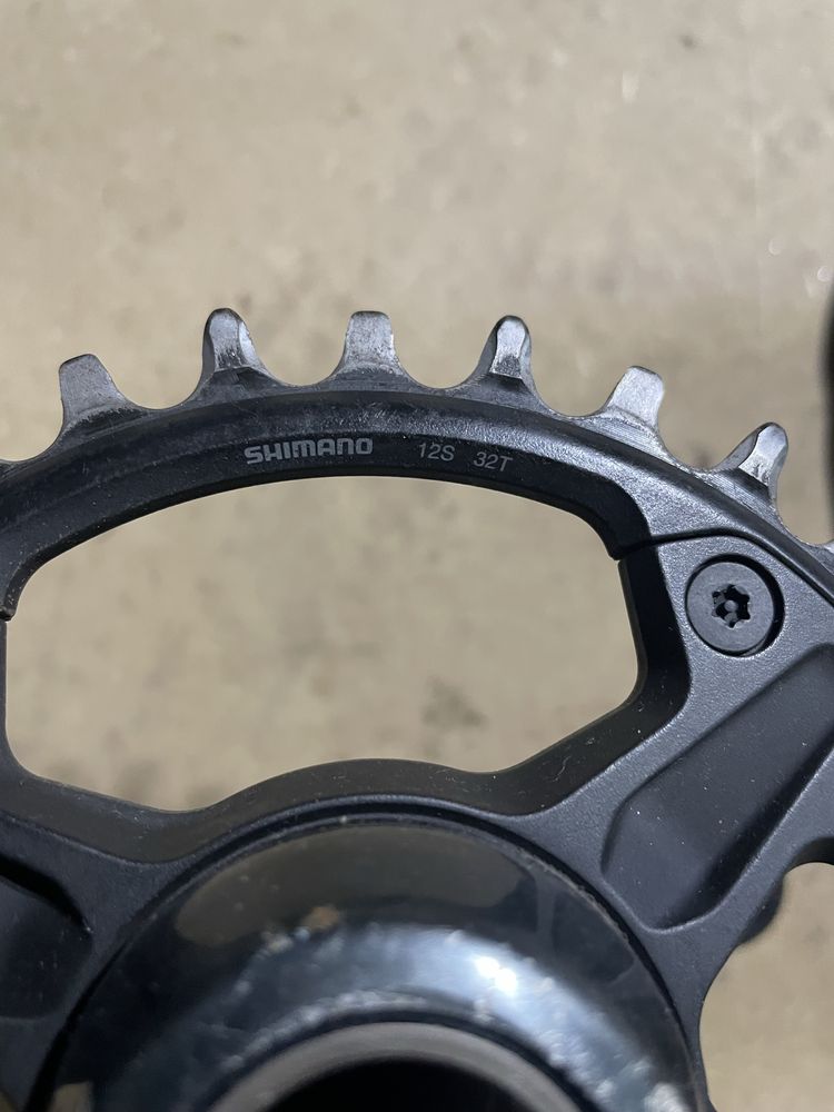Pedaleiro Shimano Deore M6100
