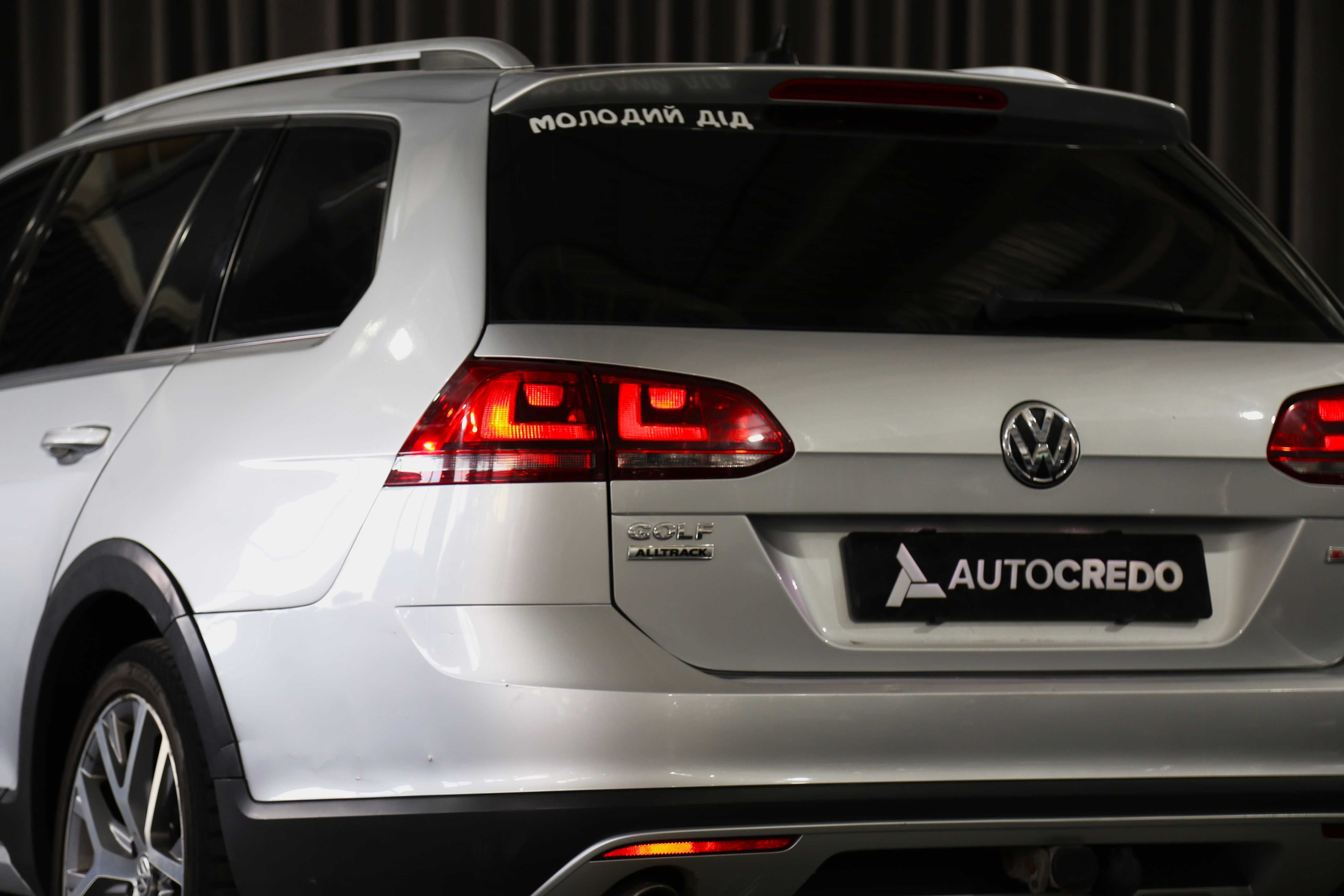 Volkswagen Golf Alltrack 2016 року