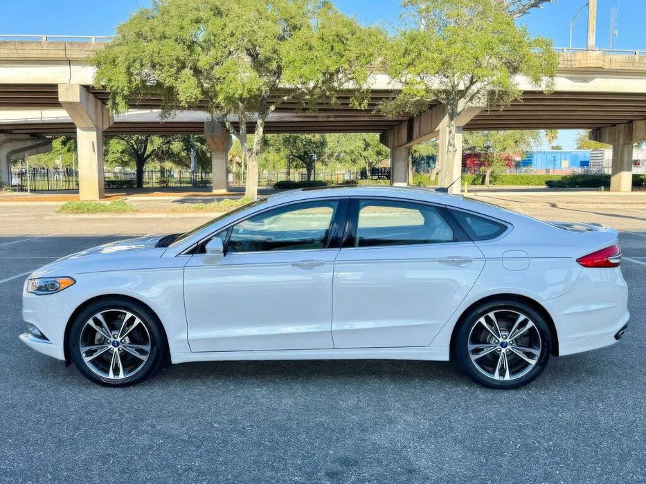 Ford Fusion Titanium      2017
