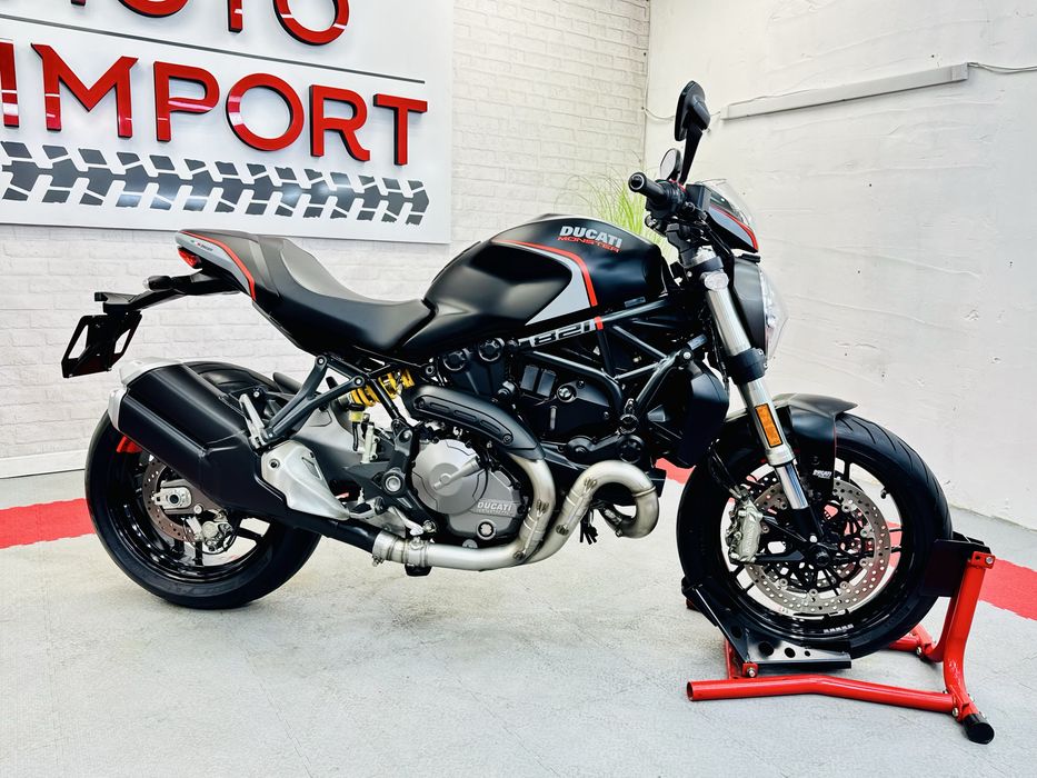 мотоцикл Ducati Monster 821 2020 р в оригіналі тільки з Японії